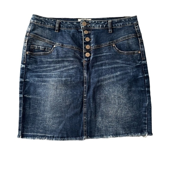 Refuge denim button fly mini skirt size 12 - Picture 1 of 11